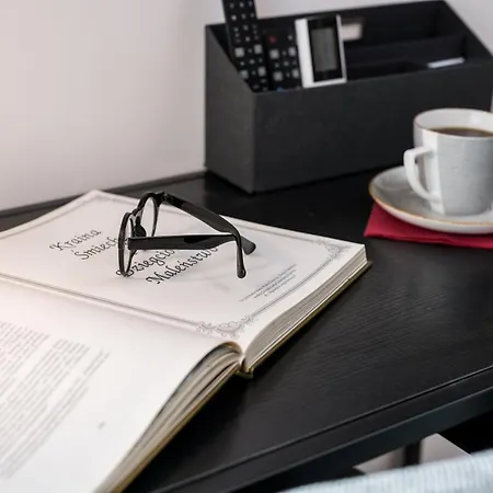 Garbary By Renters Διαμέρισμα *